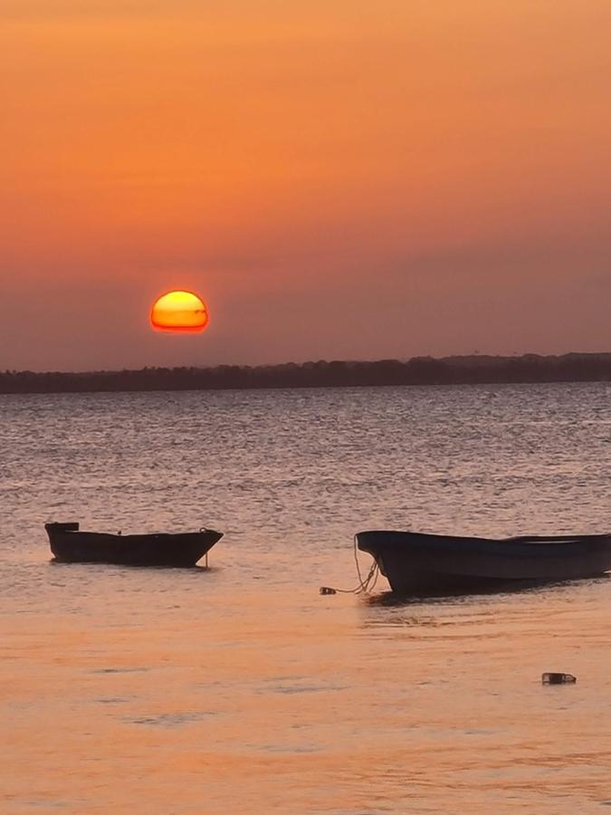 Beachfront Villa Ladha Ya Zanzibar Jambiani  Exteriör bild